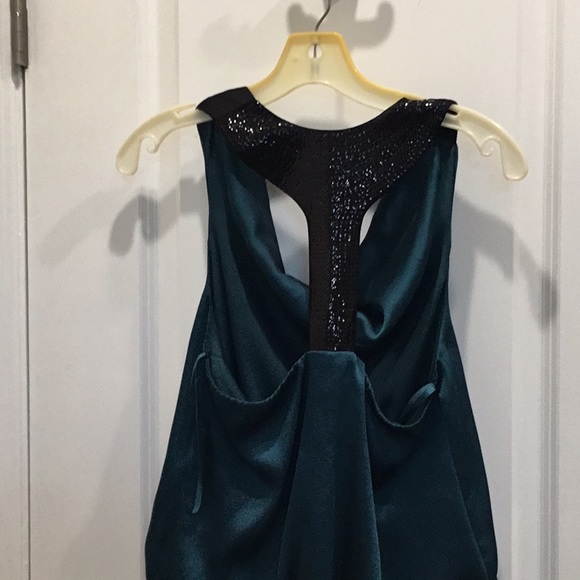 Phopsody green silky blouse, size Medium. - Picture 3 of 3